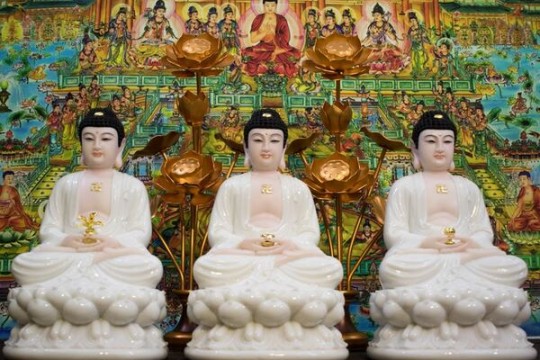 Đặt Mua Tượng Phật Online: Kinh Nghiệm Chọn Tượng Phù Hợp